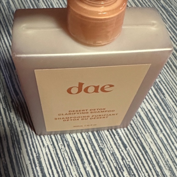 Dae - Picture 3 of 3